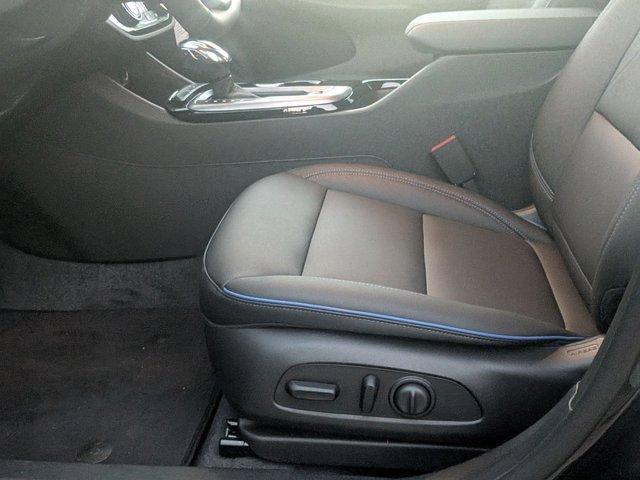 new 2025 Buick Envista car, priced at $26,119