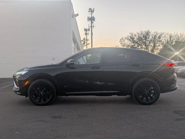 new 2025 Buick Envista car, priced at $26,119