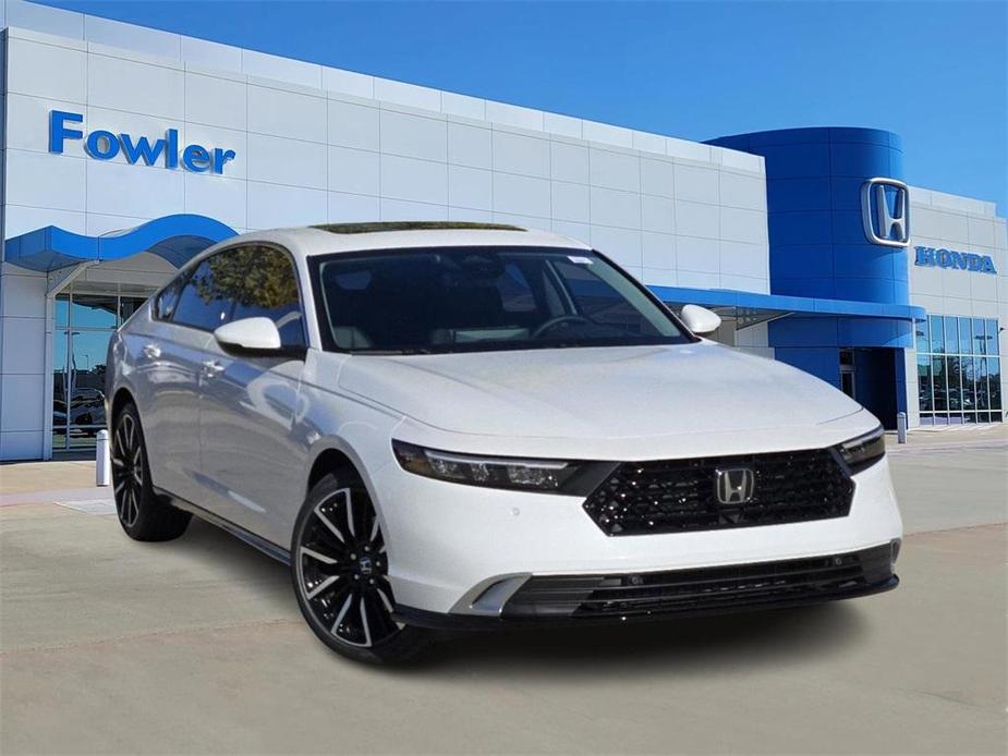 new 2025 Honda Accord Hybrid car, priced at $40,850