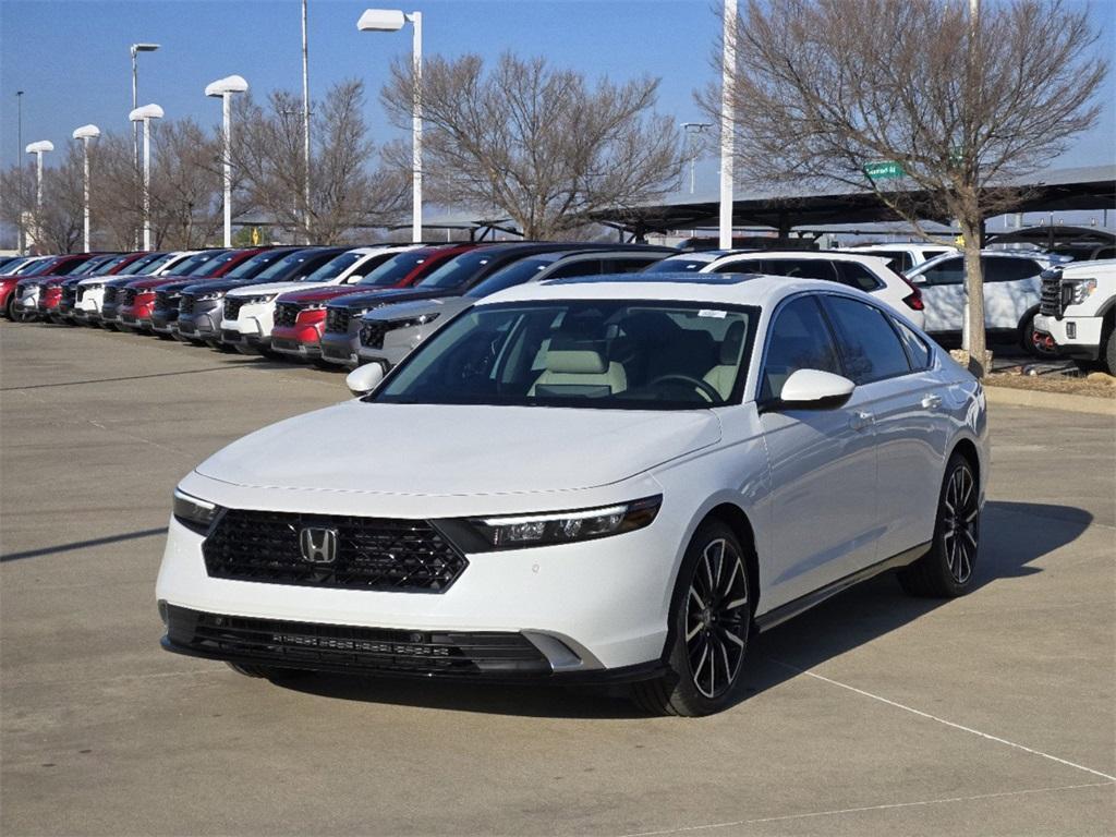 new 2025 Honda Accord Hybrid car, priced at $40,850