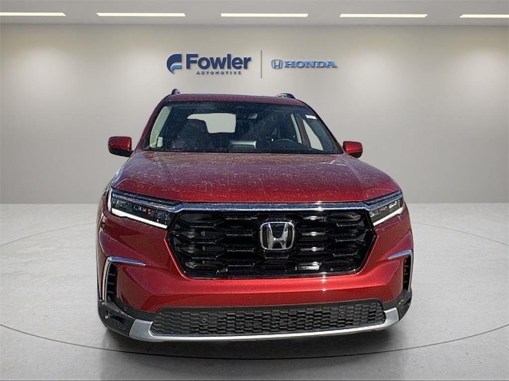 new 2025 Honda Pilot car, priced at $49,405