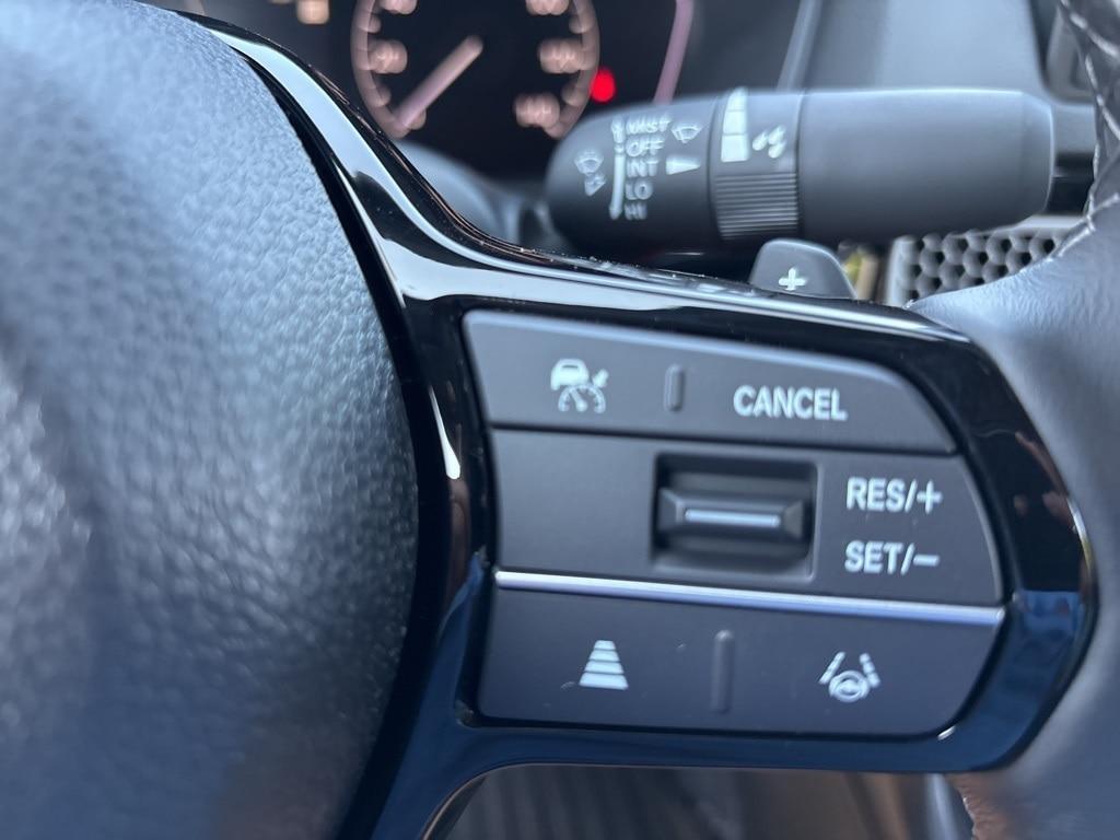 new 2025 Honda Civic Hybrid car, priced at $30,604