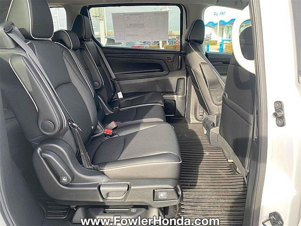 new 2025 Honda Odyssey car, priced at $49,055