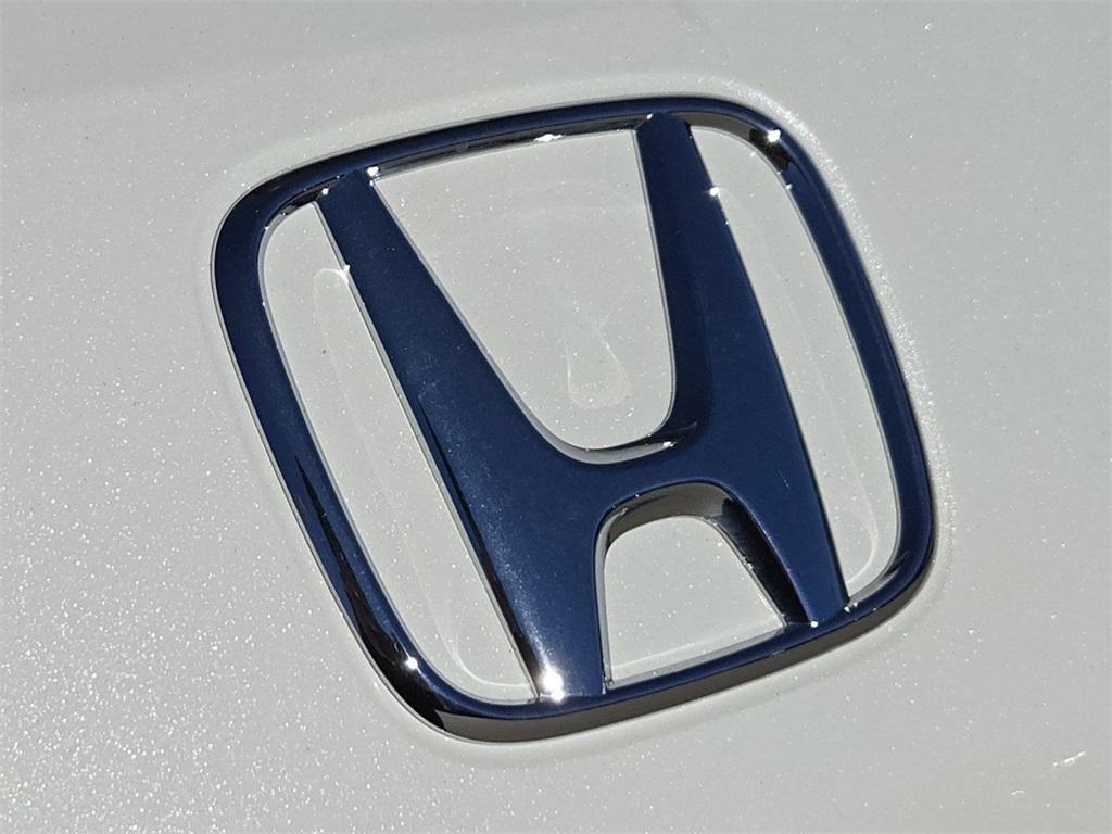 new 2025 Honda HR-V car, priced at $29,305