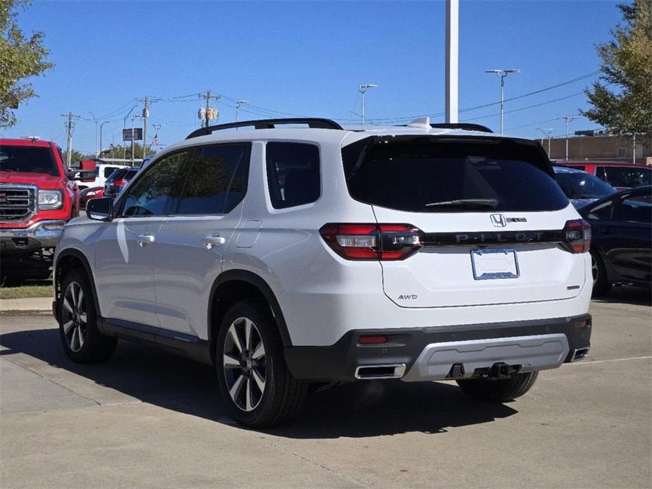 new 2025 Honda Pilot car, priced at $53,170