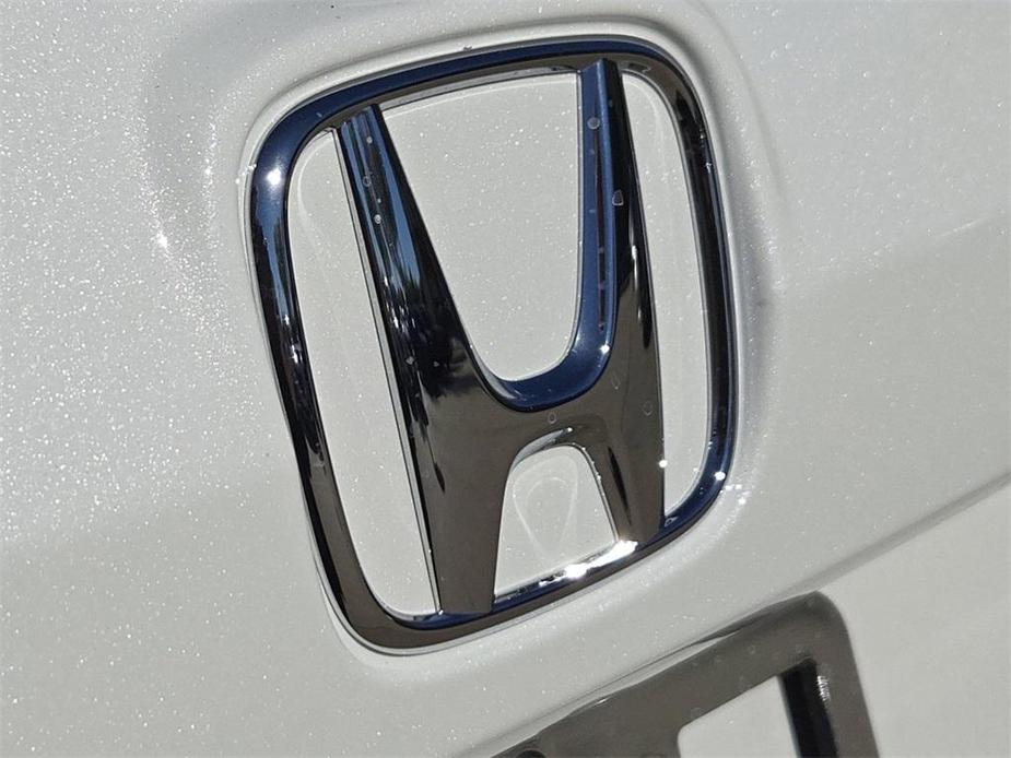 new 2025 Honda CR-V Hybrid car, priced at $39,455