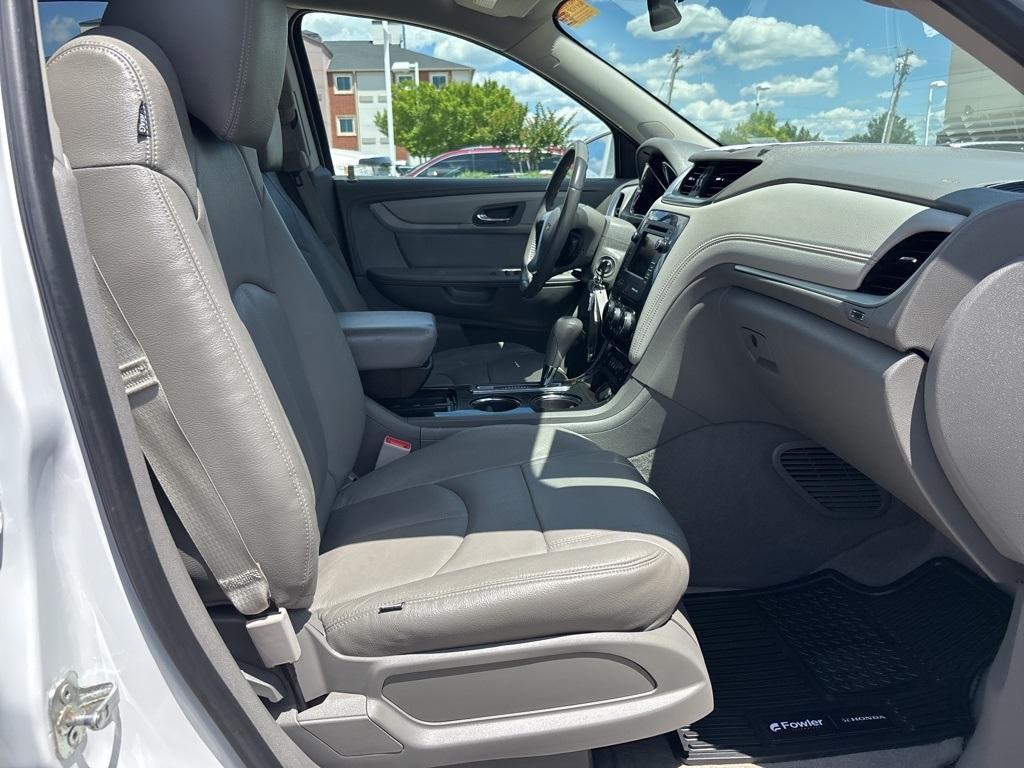 used 2016 Chevrolet Traverse car, priced at $11,400