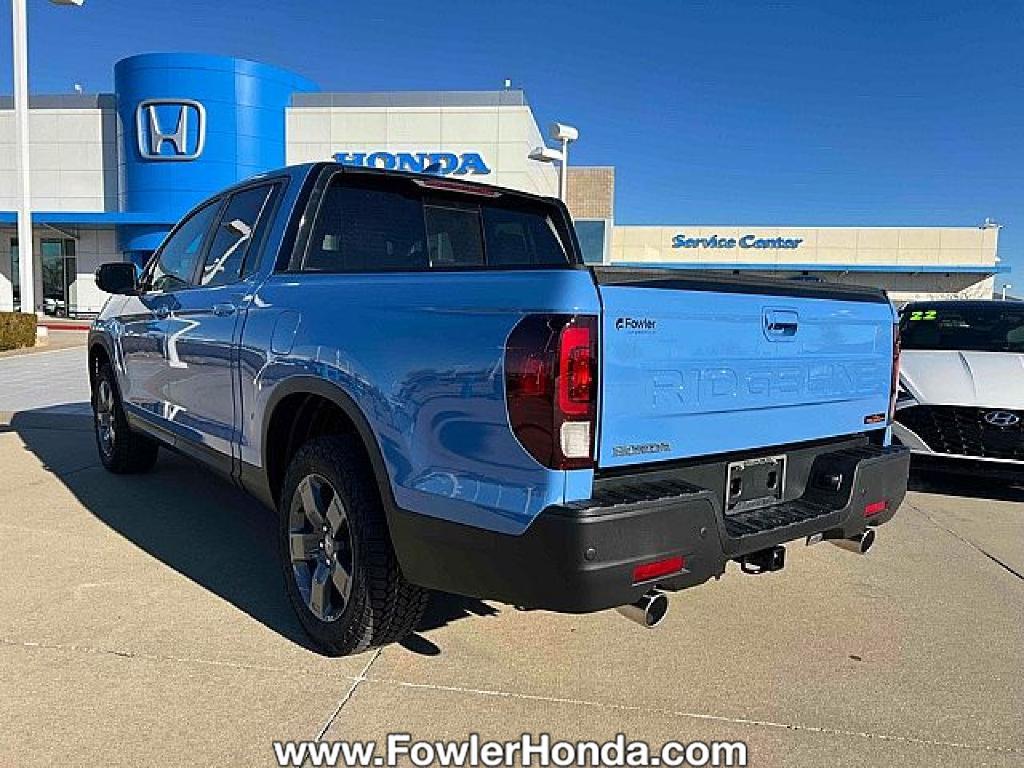 new 2025 Honda Ridgeline car, priced at $47,230