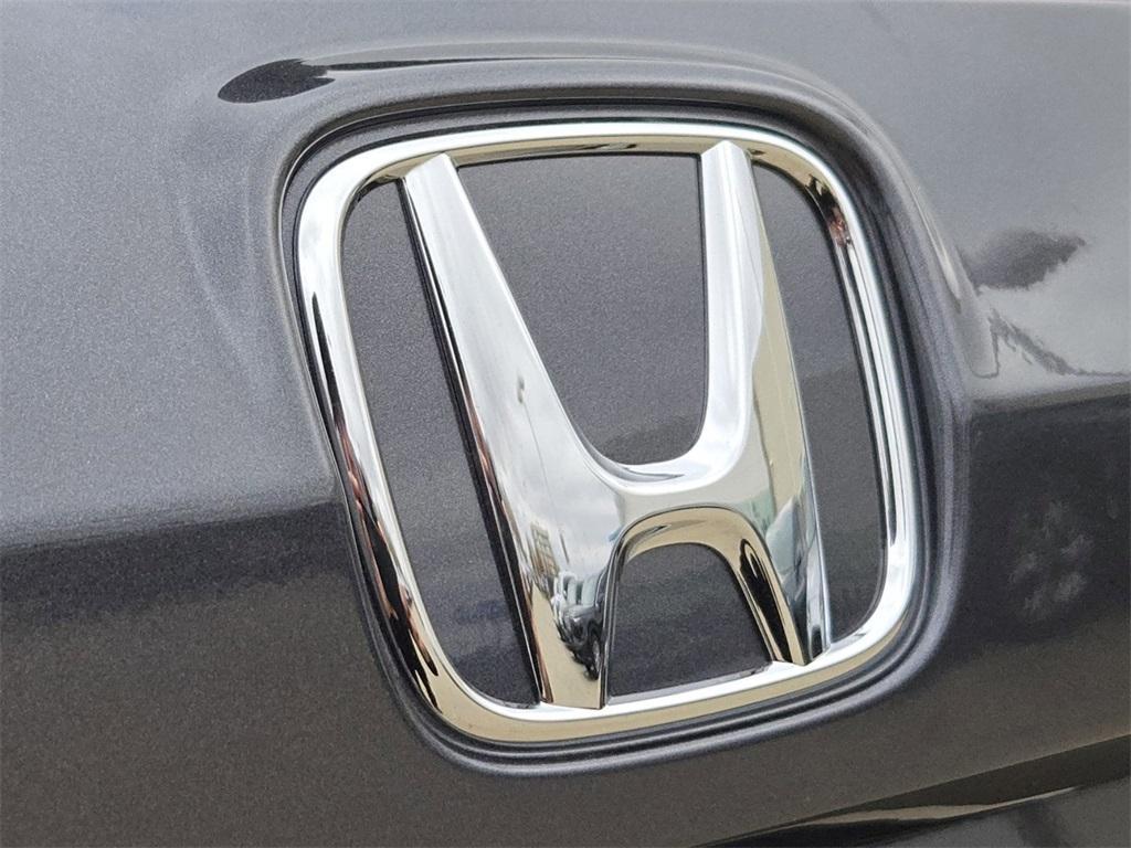 new 2025 Honda CR-V Hybrid car, priced at $37,500