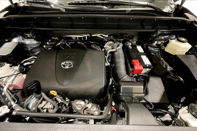 used 2021 Toyota Highlander car, priced at $39,975