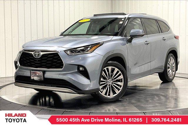 used 2021 Toyota Highlander car, priced at $39,975