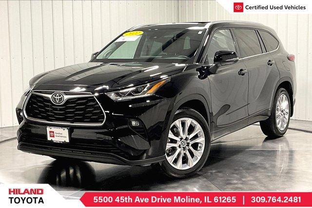 used 2022 Toyota Highlander car, priced at $44,975