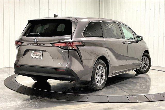 used 2022 Toyota Sienna car, priced at $47,975