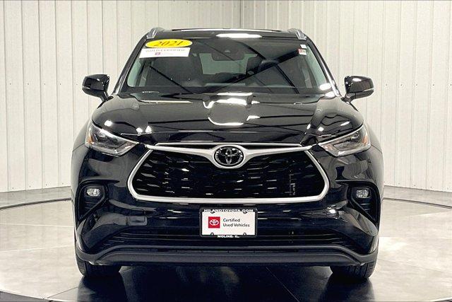 used 2021 Toyota Highlander car, priced at $39,975