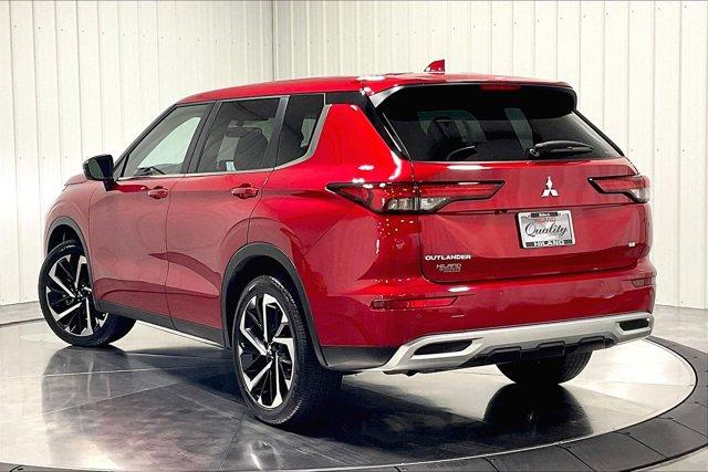 used 2024 Mitsubishi Outlander car, priced at $32,975