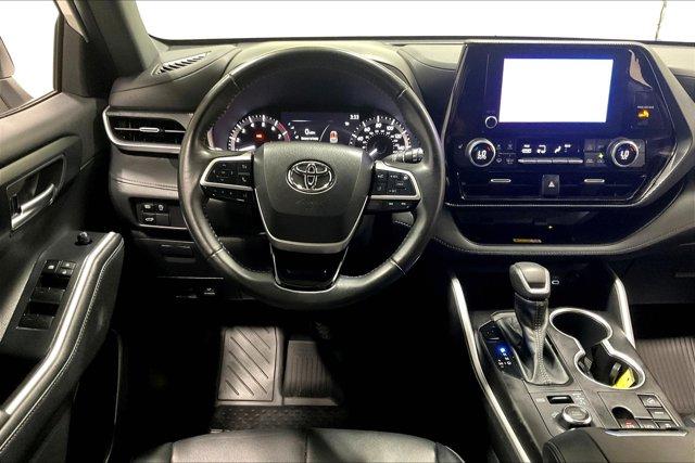 used 2023 Toyota Highlander car, priced at $47,975