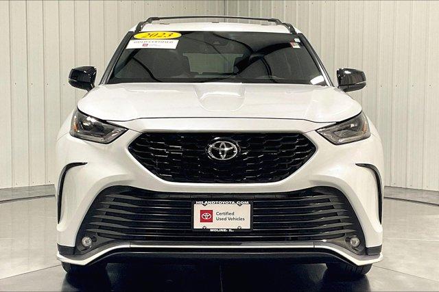 used 2023 Toyota Highlander car, priced at $47,975