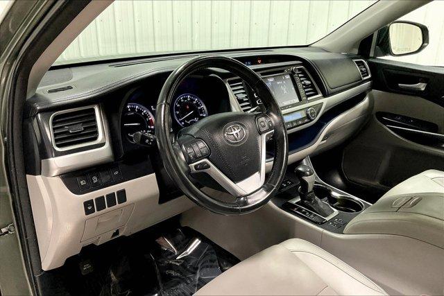 used 2018 Toyota Highlander car, priced at $28,975