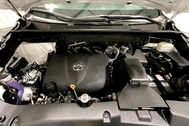 used 2018 Toyota Highlander car, priced at $22,975