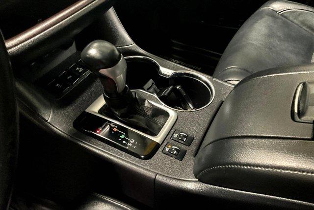 used 2018 Toyota Highlander car, priced at $22,975