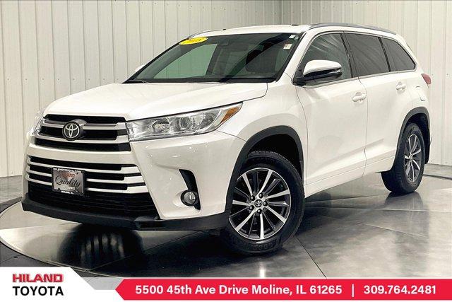 used 2018 Toyota Highlander car, priced at $22,975