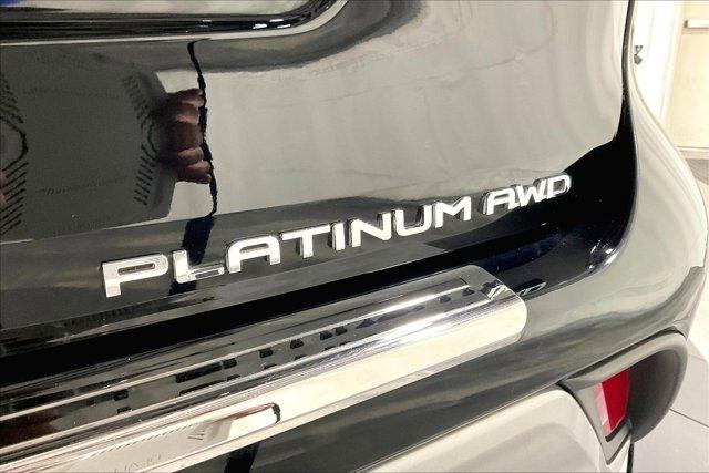 used 2022 Toyota Highlander car, priced at $48,975