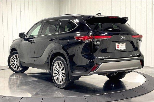 used 2022 Toyota Highlander car, priced at $48,975