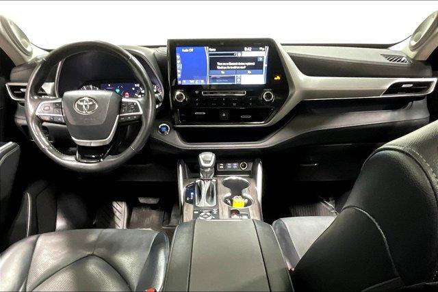 used 2022 Toyota Highlander car, priced at $48,975