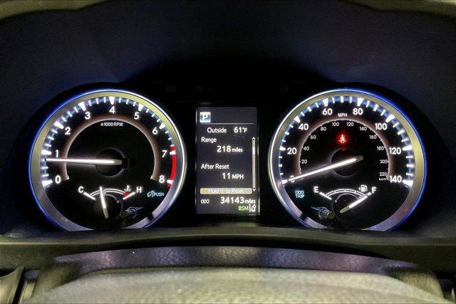 used 2019 Toyota Highlander car, priced at $29,975