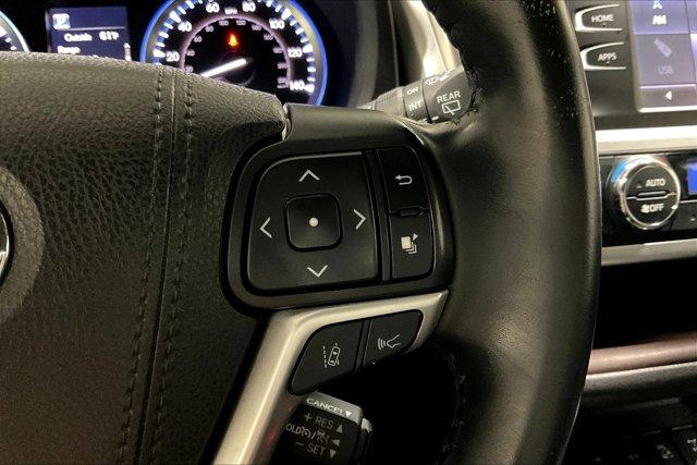 used 2019 Toyota Highlander car, priced at $29,975