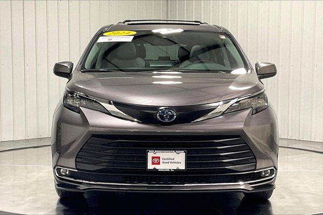 used 2024 Toyota Sienna car, priced at $57,975