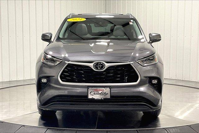 used 2021 Toyota Highlander car, priced at $40,975