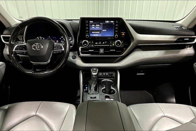 used 2021 Toyota Highlander car, priced at $40,975