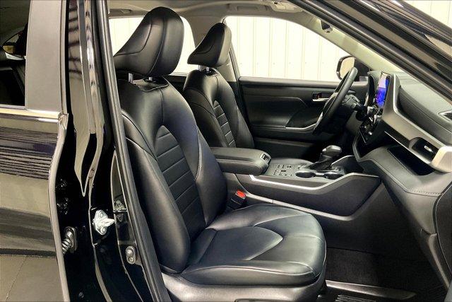 used 2024 Toyota Highlander car, priced at $50,975