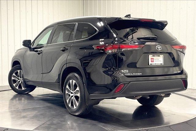 used 2024 Toyota Highlander car, priced at $50,975