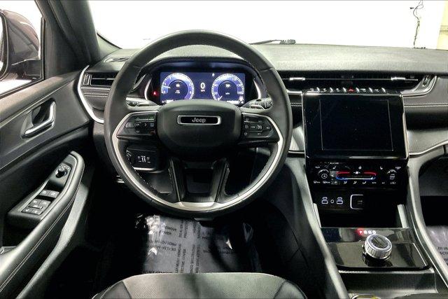 used 2024 Jeep Grand Cherokee car, priced at $35,975