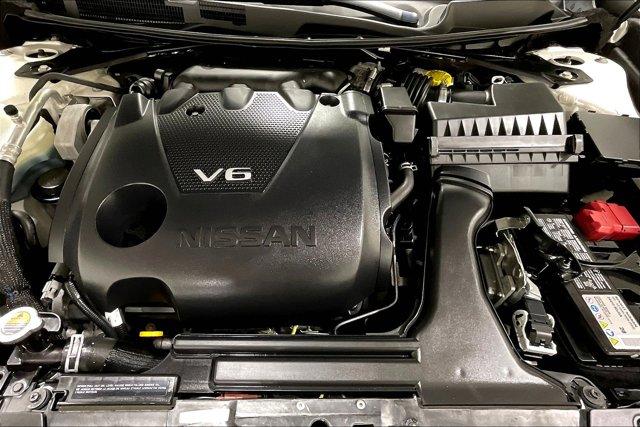 used 2022 Nissan Maxima car, priced at $30,975