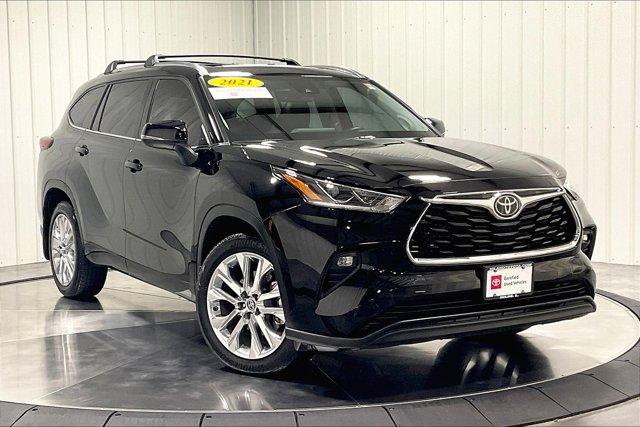 used 2021 Toyota Highlander car, priced at $41,975