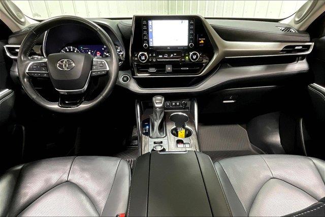 used 2021 Toyota Highlander car, priced at $41,975