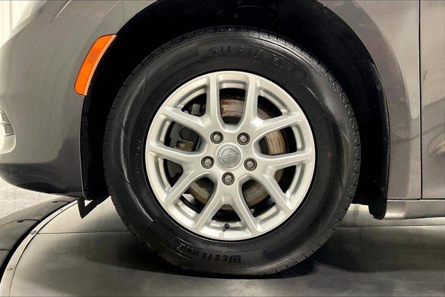 used 2017 Chrysler Pacifica car, priced at $10,975