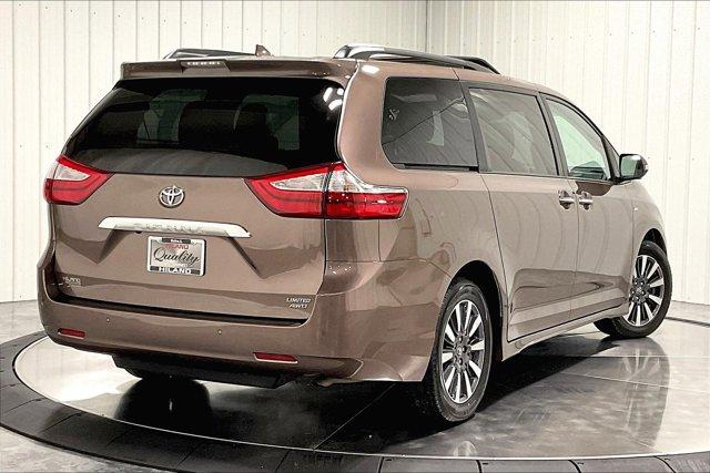 used 2018 Toyota Sienna car, priced at $36,975