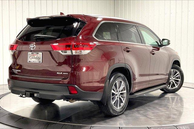 used 2018 Toyota Highlander car, priced at $27,975