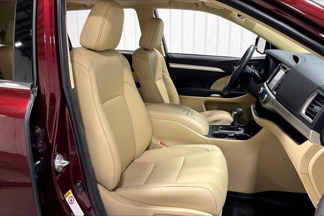 used 2018 Toyota Highlander car, priced at $27,975