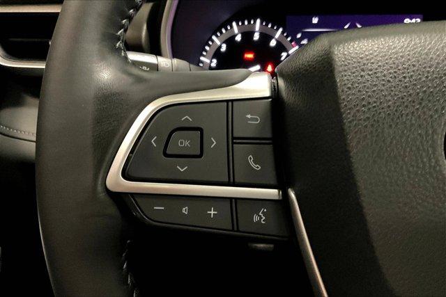 used 2022 Toyota Highlander car, priced at $42,975