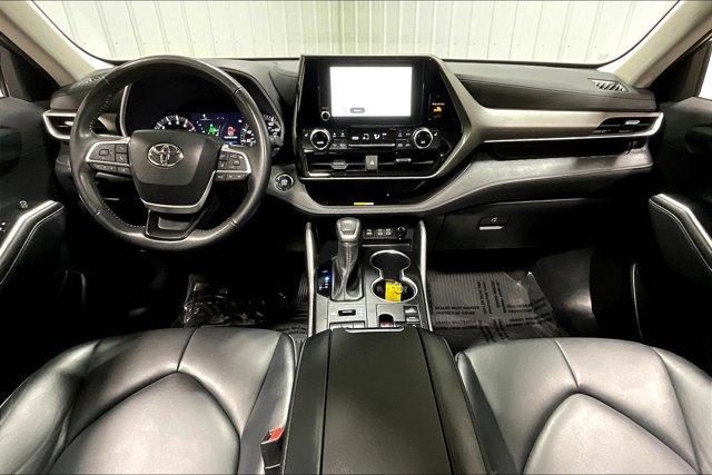 used 2023 Toyota Highlander car, priced at $36,975