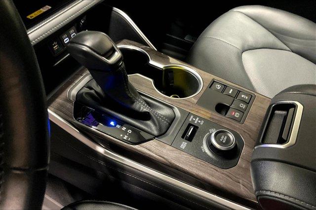 used 2023 Toyota Highlander car, priced at $47,975