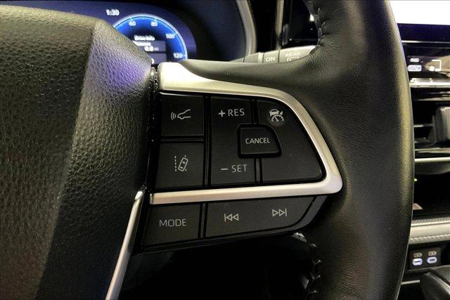 used 2023 Toyota Highlander car, priced at $47,975