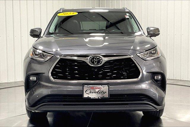 used 2023 Toyota Highlander car, priced at $47,975