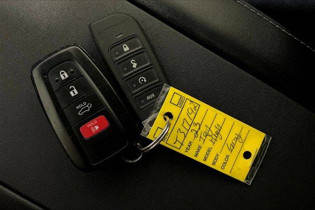 used 2023 Toyota Highlander car, priced at $47,975