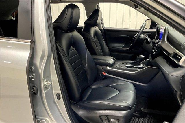 used 2023 Toyota Highlander car, priced at $44,975